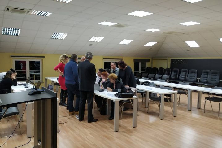 Na sjednicu je došlo samo osam vijećnika