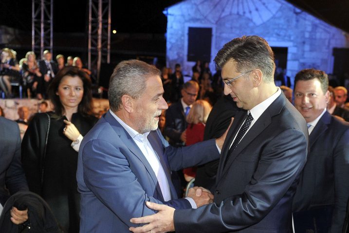 Foto Roni Brmalj