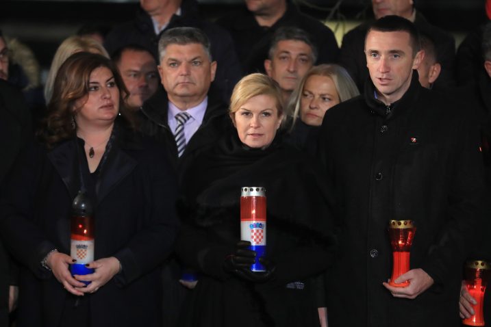 Gabrijela Žalac, Kolinda Grabar Kitarović i Ivan Penava u Vukovaru / Foto Slavko Midzor/PIXSELL