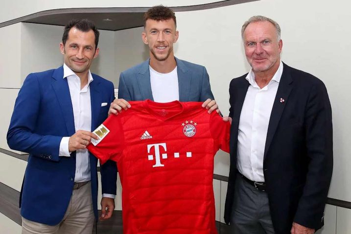 https://fcbayern.com