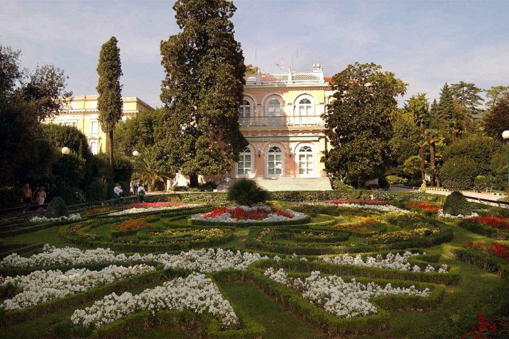 Park i vila Angiolina - biseri u kolajnici