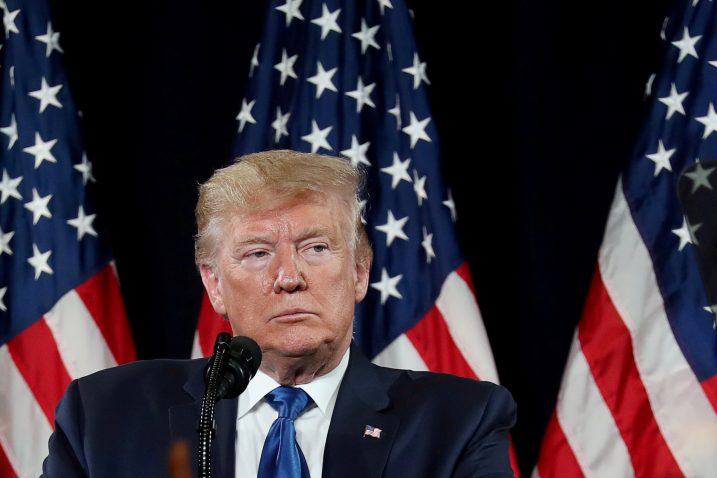 Upitno je hoće li Donald Trump završiti mandat u Bijeloj kući  Foto/REUTERS