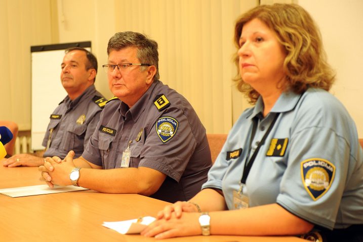 Načelnik PU Primorsko-goranske Tomislav Dizdar i načelnik Druge policijske postaje Jozo Ćorić / Snimio Marko GRACIN