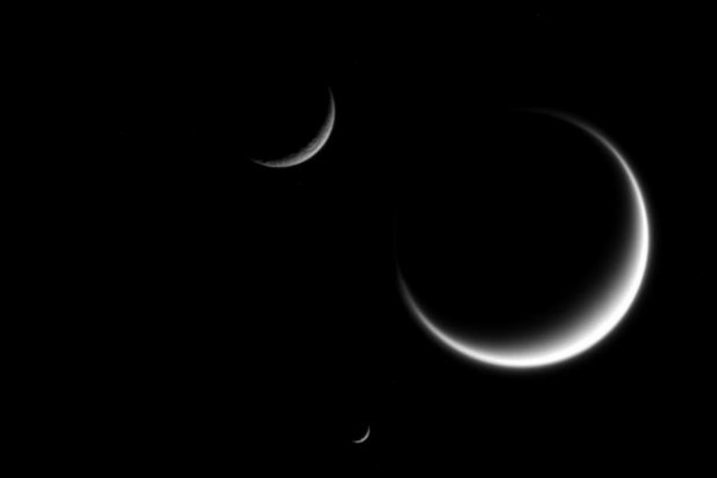 FOTO/Tri Saturnova mjeseca: Titan, Mima i Rhea/NASA/JPL-Caltech/Space Science Institute