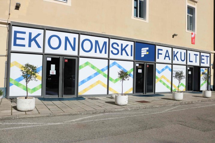 Foto Ekonomski fakultet