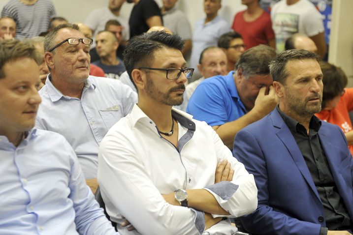 Saša Matijaš/V. KARUZA