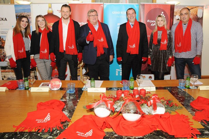 Ovogodišnji Advent organizira Grad u suradnji s Turističkom zajednicom i drugim partnerima / Snimio Sergej DRECHSLER
