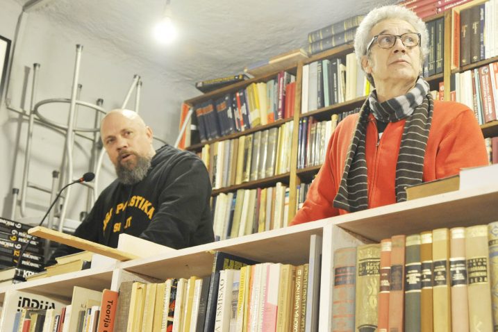 Duce i njegov pobočnik na galeriji Ex librisa / Snimio Sergej DRECHSLER