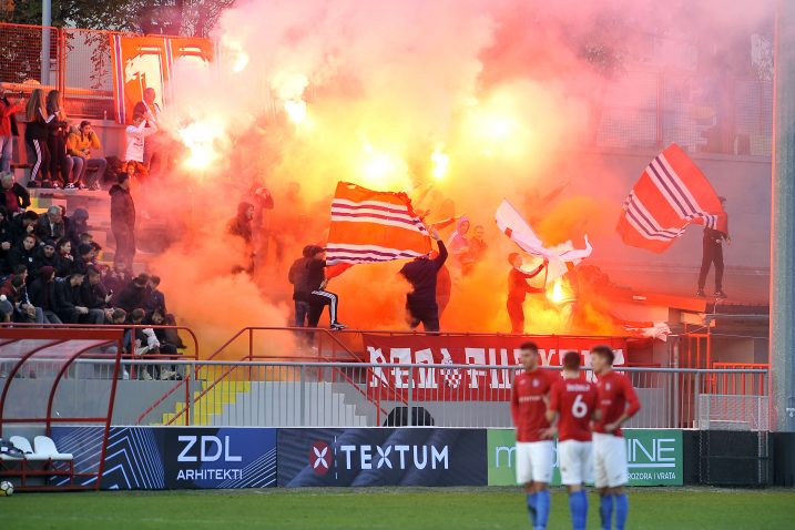 Bakljada Red Fuckersa/V. KARUZA