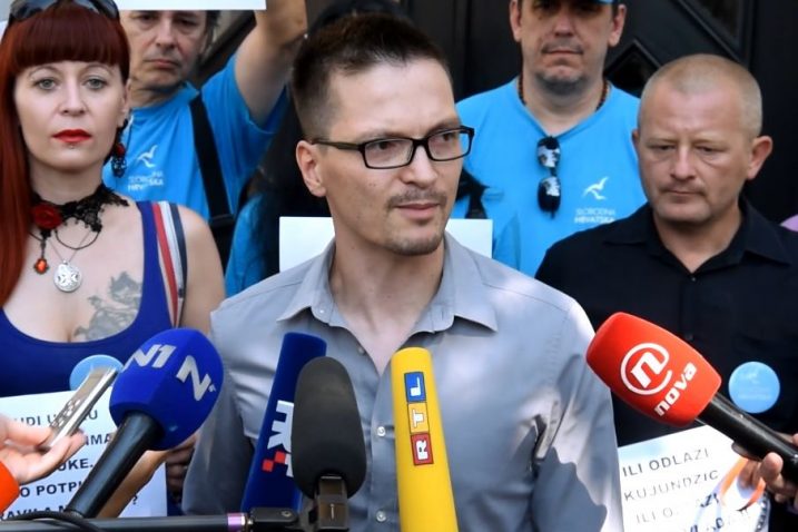 Snimio Denis Lovrović