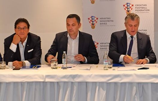 Damir Mišković, Marijan Kustić i Davor Šuker/Foto hns-cff.hr