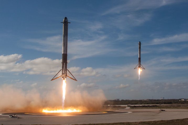 FOTO/Falcon Heavy Demo Mission, Flickr