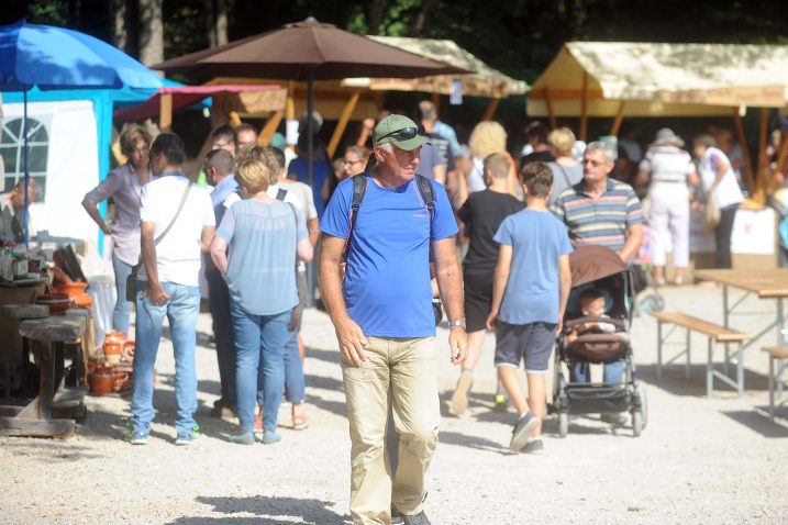 S jednog od dosadašnjih sajmova / Snimio Roni BRMALJ / Foto arhiva