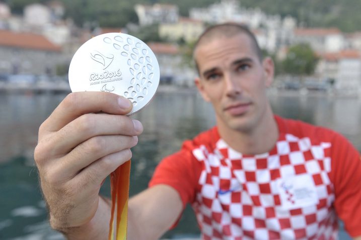 Zoran Talić/V. KARUZA