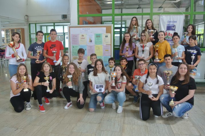Učenici OŠ Zvonka Cara Crikvenica postigli odlične uspjehe / Foto Nataša Car