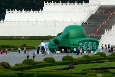 FOTO/Youtube, South China Morning Post