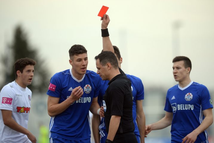 Fran Jović u Koprivnici je pokazao dva crvena kartona i dosudio jedan penal/Foto PIXSELL