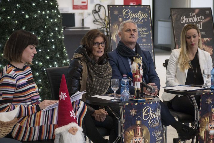 Petra Borovac, Suzi Petričić, Emil Priskić i  Daria Grošić na predstavljanju Adventa / Snimio Marin ANIČIĆ
