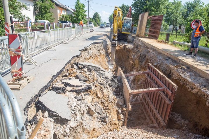 Radovi u Budačkoj ulici u Gospiću