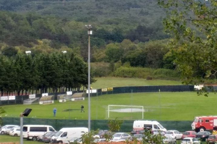 Gradski stadion u Bujama