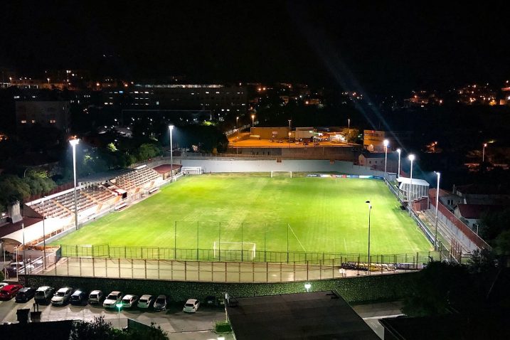 Noćna vizura Orijentova stadiona