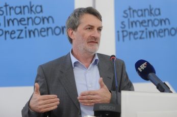 Foto Darko Jelinek
