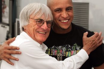 Bernie Ecclestone i Roberto Carlos/Foto REUTERS
