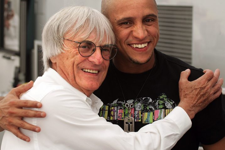 Bernie Ecclestone i Roberto Carlos/Foto REUTERS