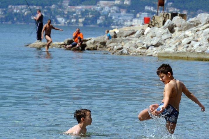 Riječke plaže mogu se pohvaliti čistim morem / Foto: M. GRACIN