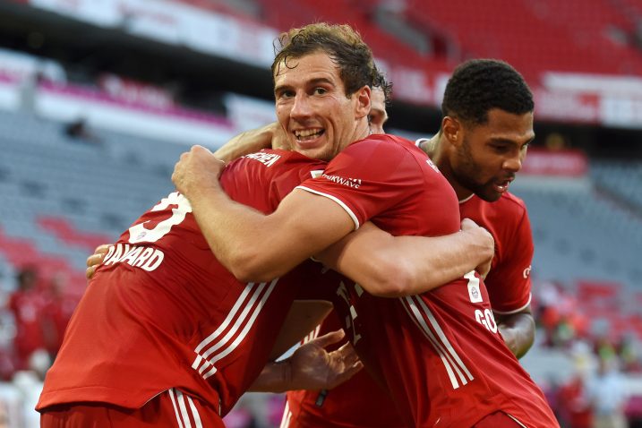 Leon Goretzka slavi pogodak sa suigračima/Foto REUTERS
