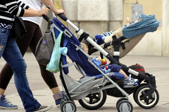 Lani je rođeno 36.647 djece / Snimio Silvano JEŽINA
