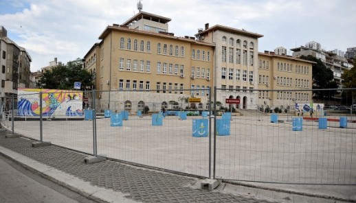 21,5 milijuna kuna utrošeno je na nikad viđenu knjižnicu na Klobučarićevom trgu / NL arhiva