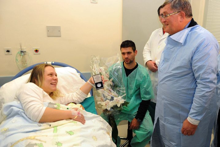 Petra, Andre i Mario Mavrić s gradonačelnikom Vojkom Obersnelom / Foto  R. BRMALJ