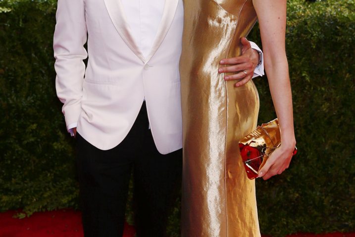 Anne Hathaway sa suprugom Adamom Shulmanom / Foto REuters