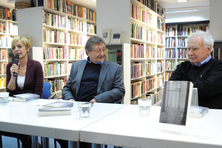 Marina Vujčić, Vojo Šiljak i Ivo Štivičić na predstavljanju knjige / Snimio Darko JELINEK