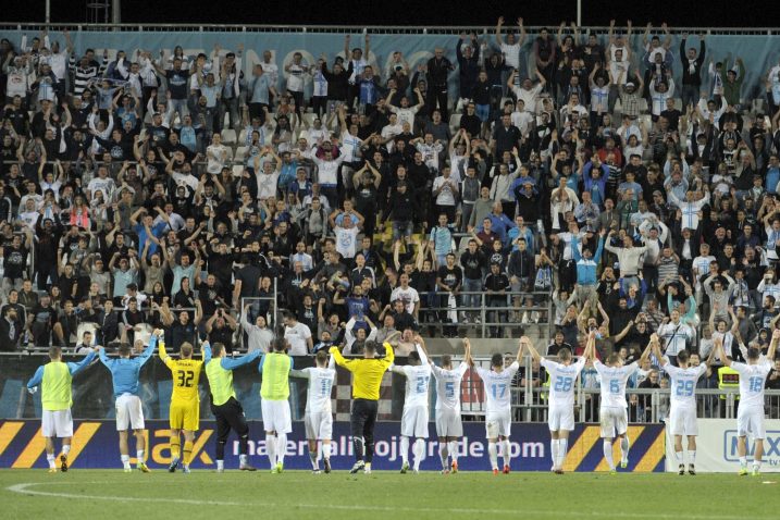 "Rijeka" će u petak u Puli uživati značajnu podršku svojih navijača / Foto Vedran KARUZA