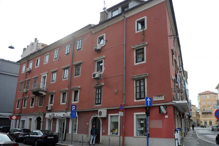 Zgrada u ulici Veslarska 2 u kojoj se nalazi sporni stan / Foto. R. BRMALJ