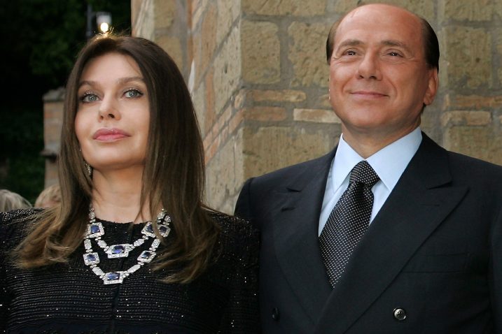 Silvio Berlusconi i supruga Veronica Lario snimljeni 2007. / Reuters