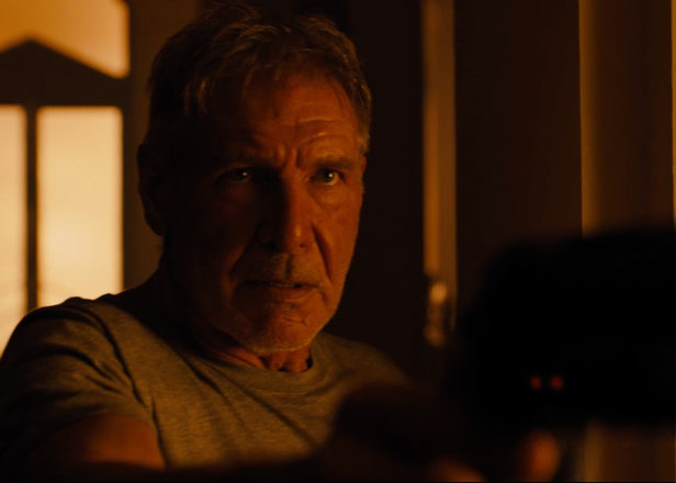 Harrison Ford opet je ulozi Ricka Deckarda, policajca koji hvata replikante