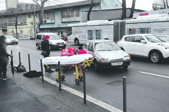 Pješakinja je 3. veljače poginula kod Pošte 2 / Foto Damir ŠKOMRLJ
