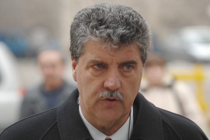 Bruno Bulić je izrazio čuđenje da Vlada RH, a ni visokobonitetne tvrtke ne mogu privući domaće radnike pristojnim plaćama, a i skeptičnost da će im itko iz inozemstva doći raditi u Hrvatsku za minimalnu plaću  / Foto Glas Istre