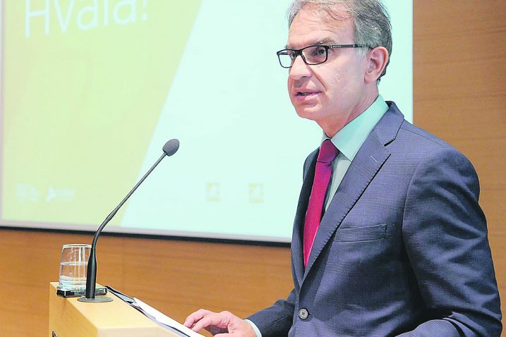 Snimio Roni BRMALJ / Nl arhiva