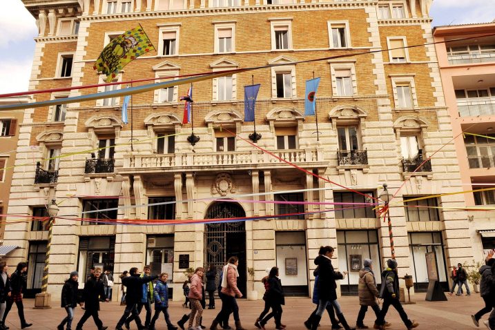 Predizborni dogovori za podjelu vlasti na Korzu 16 ulaze u završnu fazu / Foto Silvano JEŽINA