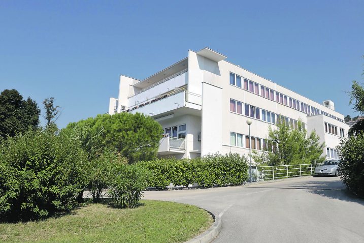 Centar za rehabilitaciju na Brašćinama u koji bi se korisnici Doma Oštro trebali preseliti / Foto Vedran KARUZA