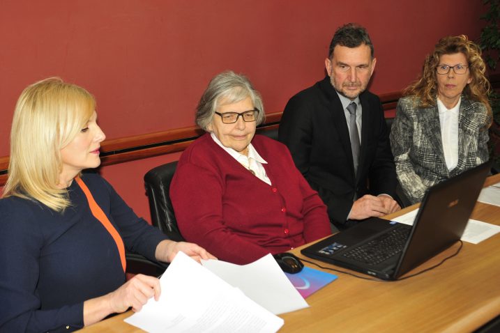 Eni Šebalj, Marija Puharić-Harašlić, Mario Ćiković i Desanka Puharić / Foto M. ANIČIĆ