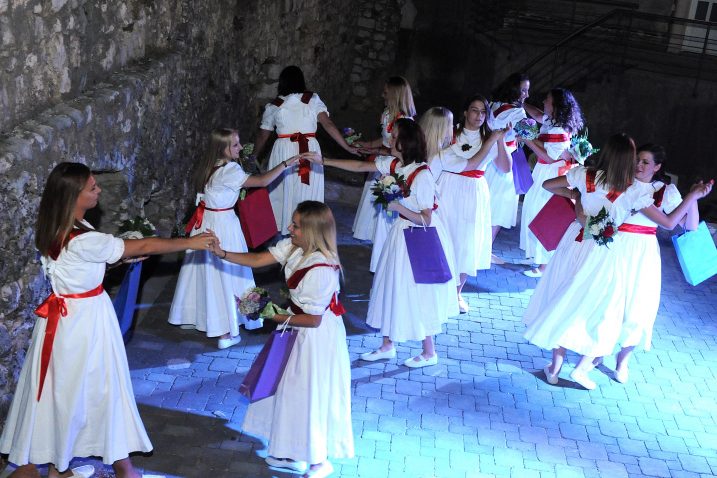 Ako su u vinogradu vješte kao na plesnom podiju, bit će OK /  Snimio Marko GRACIN