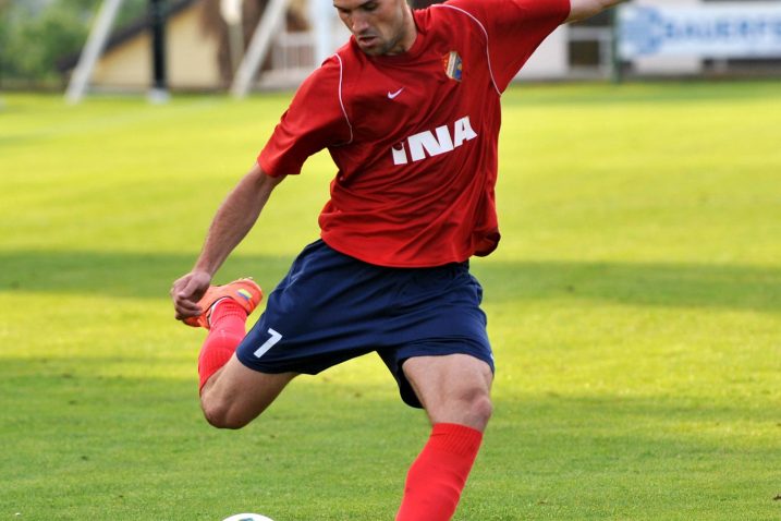 Gabrijel Boban snimljen dok je igrao za NK Pomorac / Snimio Damir ŠKOMRLJ / NL arhiva