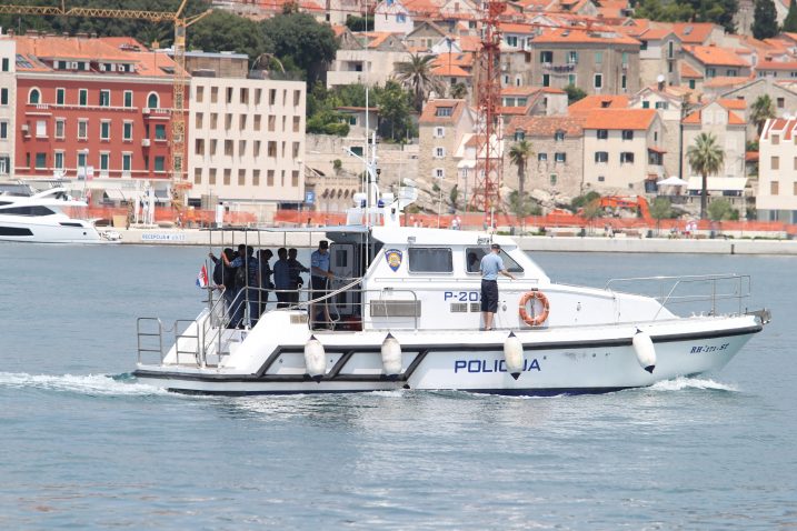 Mornari s turskog broda stigli u Split / Foto Ivo Cagalj/PIXSELL