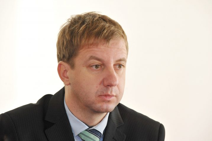 S. Drechsler