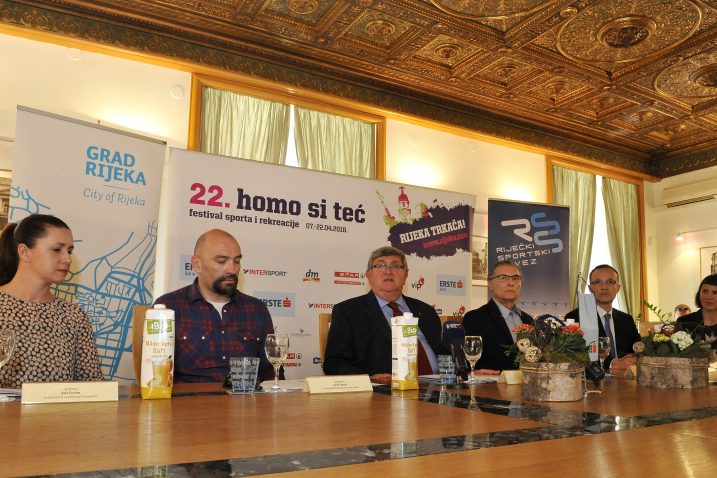 Snimio Silvano JEŽINA